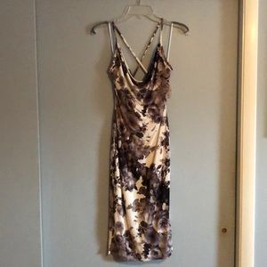 NEW Cross back dress.Off white/plum w/underliner.